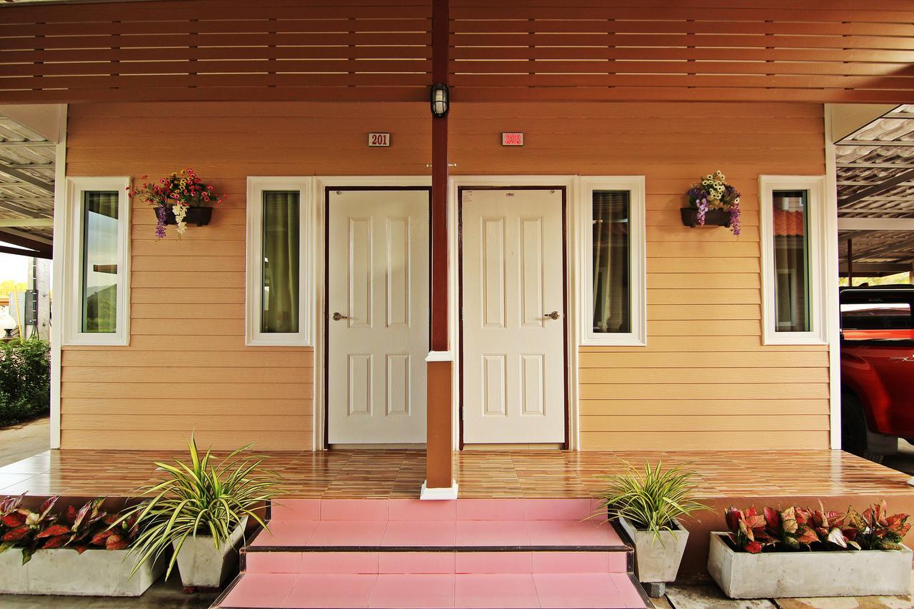 Rojanavee Resort Nakhon Nayok Exterior foto